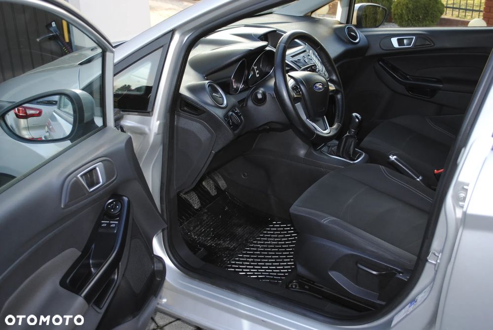 Ford Fiesta - 14