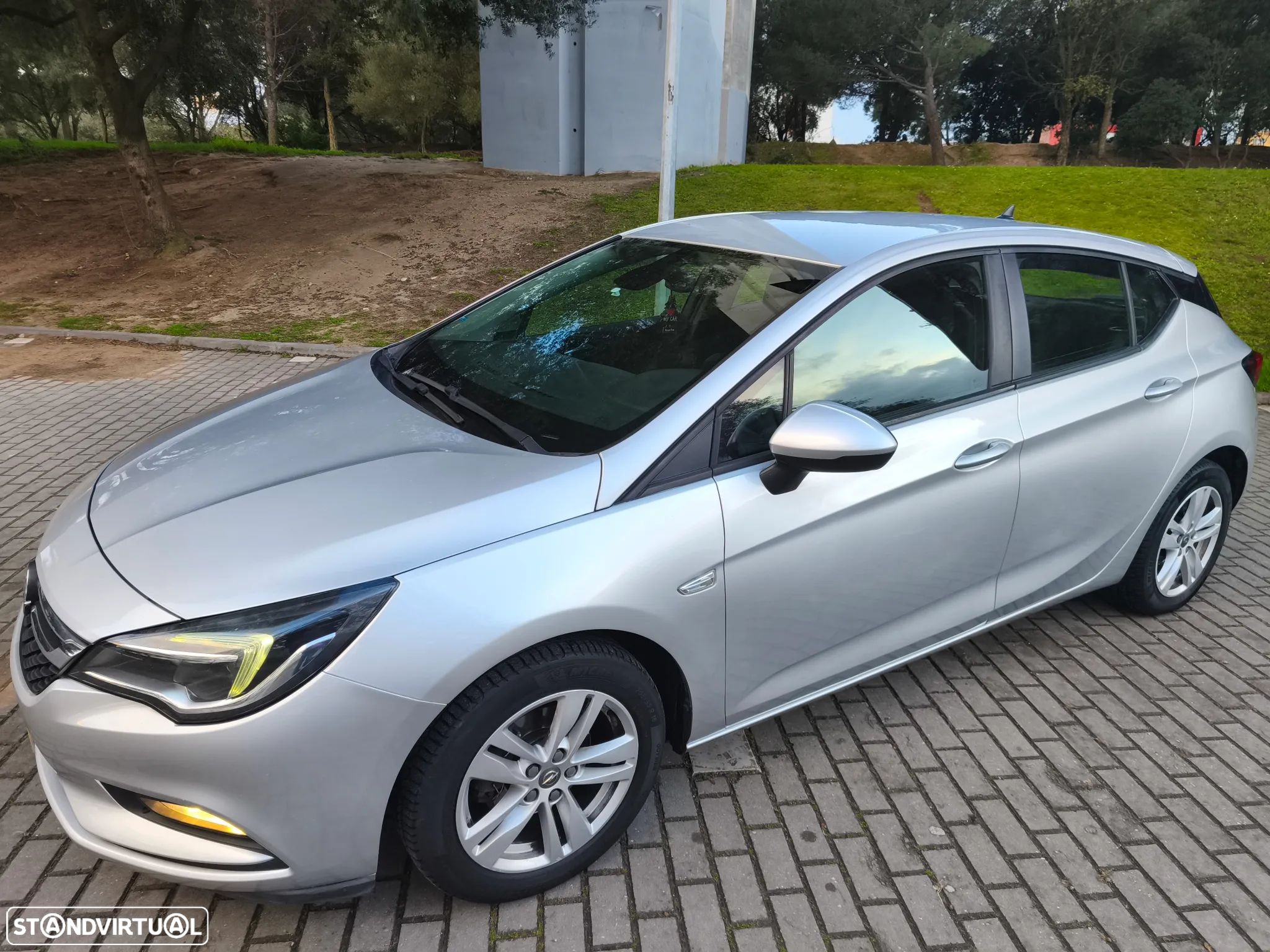 Opel Astra 1.6 CDTI Edition S/S - 1