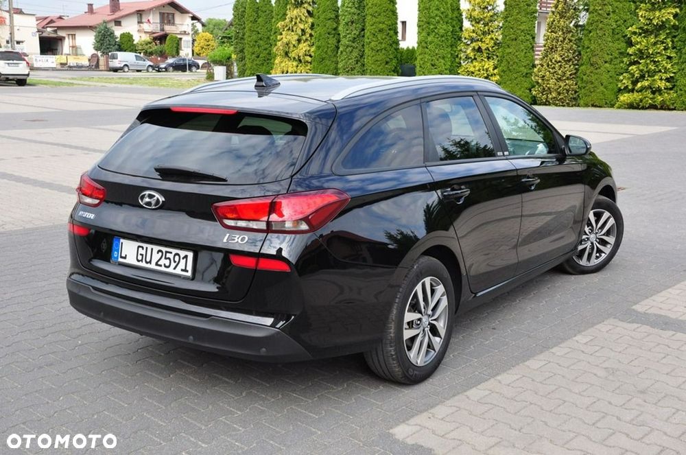 Hyundai i30 - 19