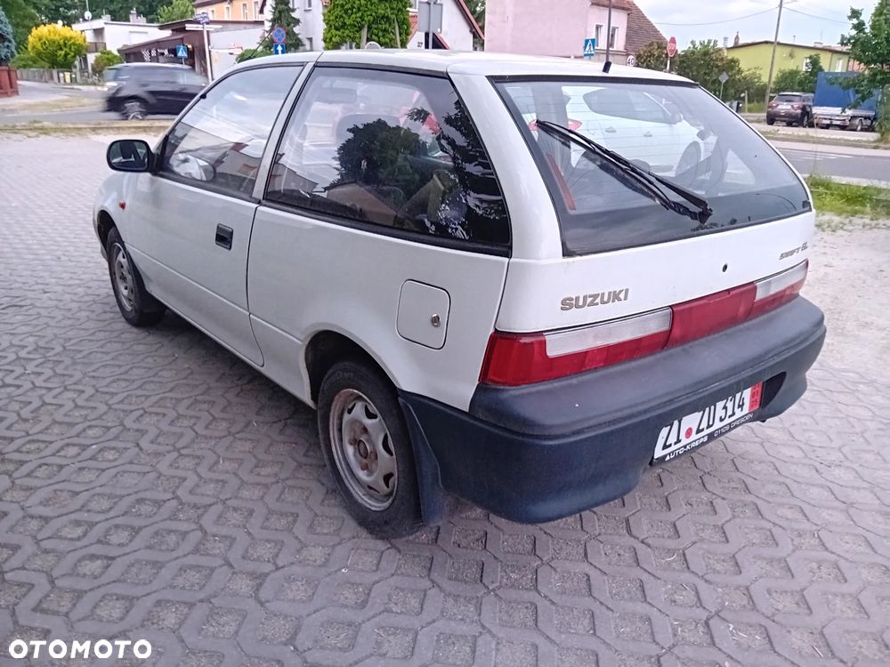 Suzuki Swift 1.0 GL - 3