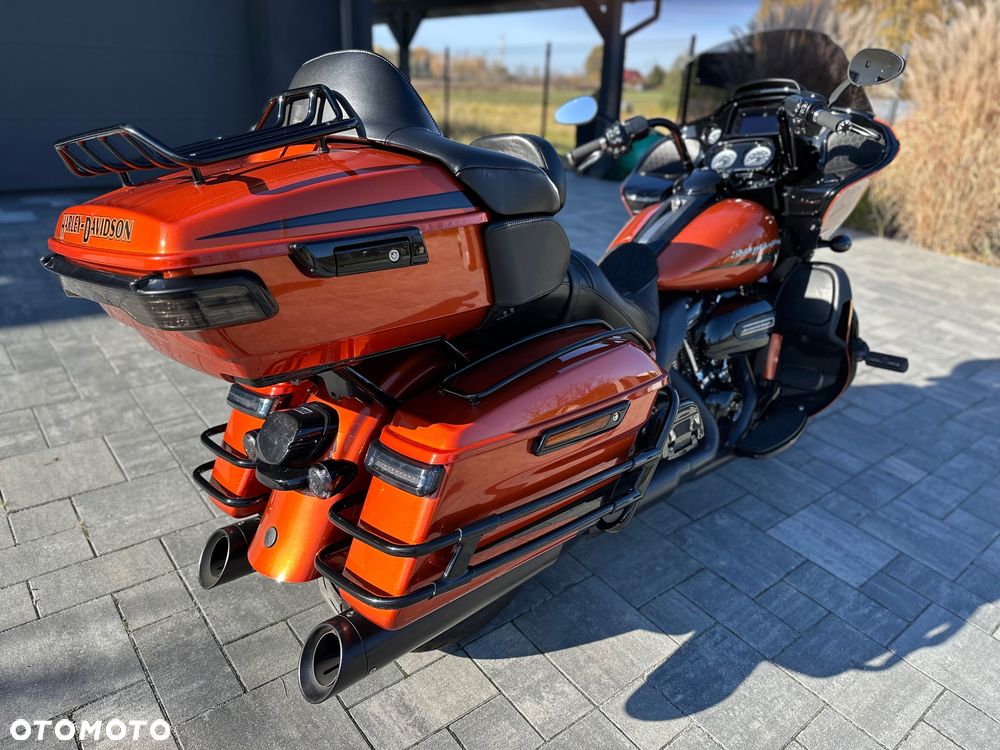 Harley-Davidson Touring Road Glide - 12