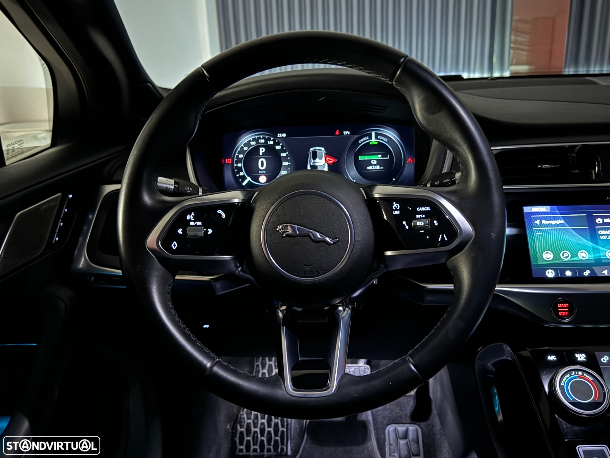 Jaguar I-Pace EV400 AWD SE - 9