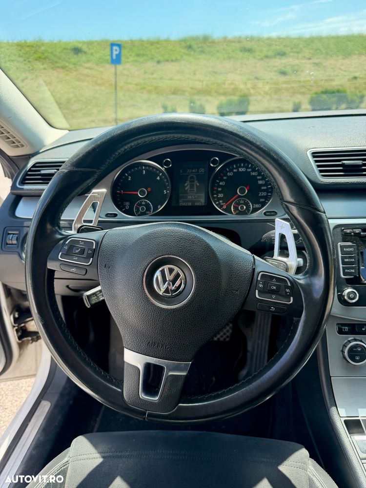 Volkswagen Passat CC 2.0 TDI BMT DSG 4Motion - 10