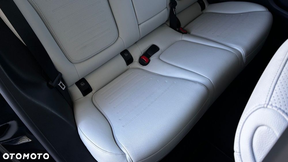 Mercedes-Benz GLC 300 d mHEV 4-Matic AMG Line - 30