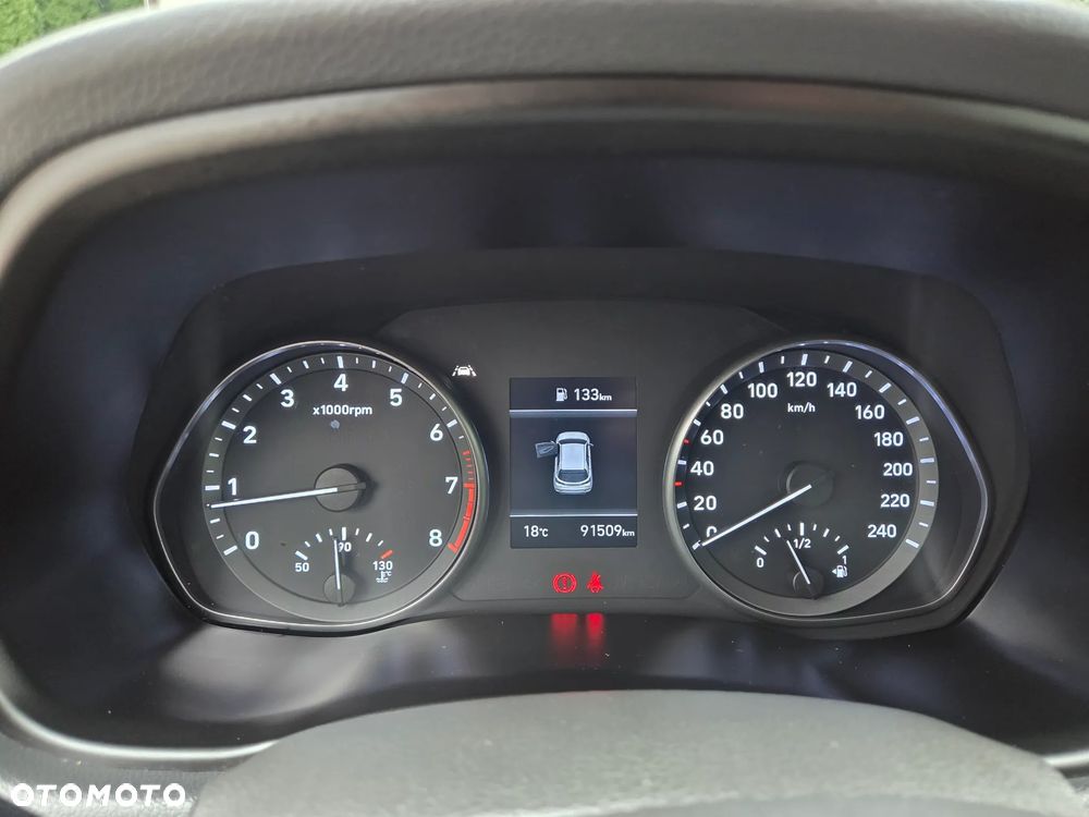 Hyundai i30 1.5 DPI Classic + - 20