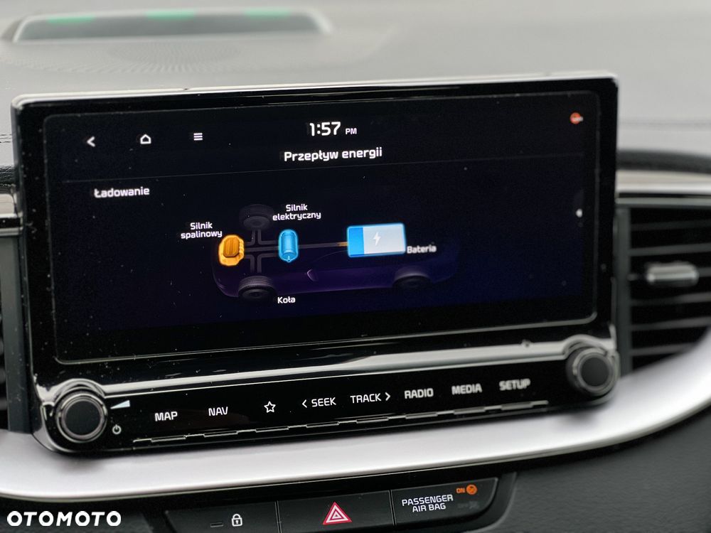Kia Ceed 1.6 GDI DCT OPF Platinum Edition - 28