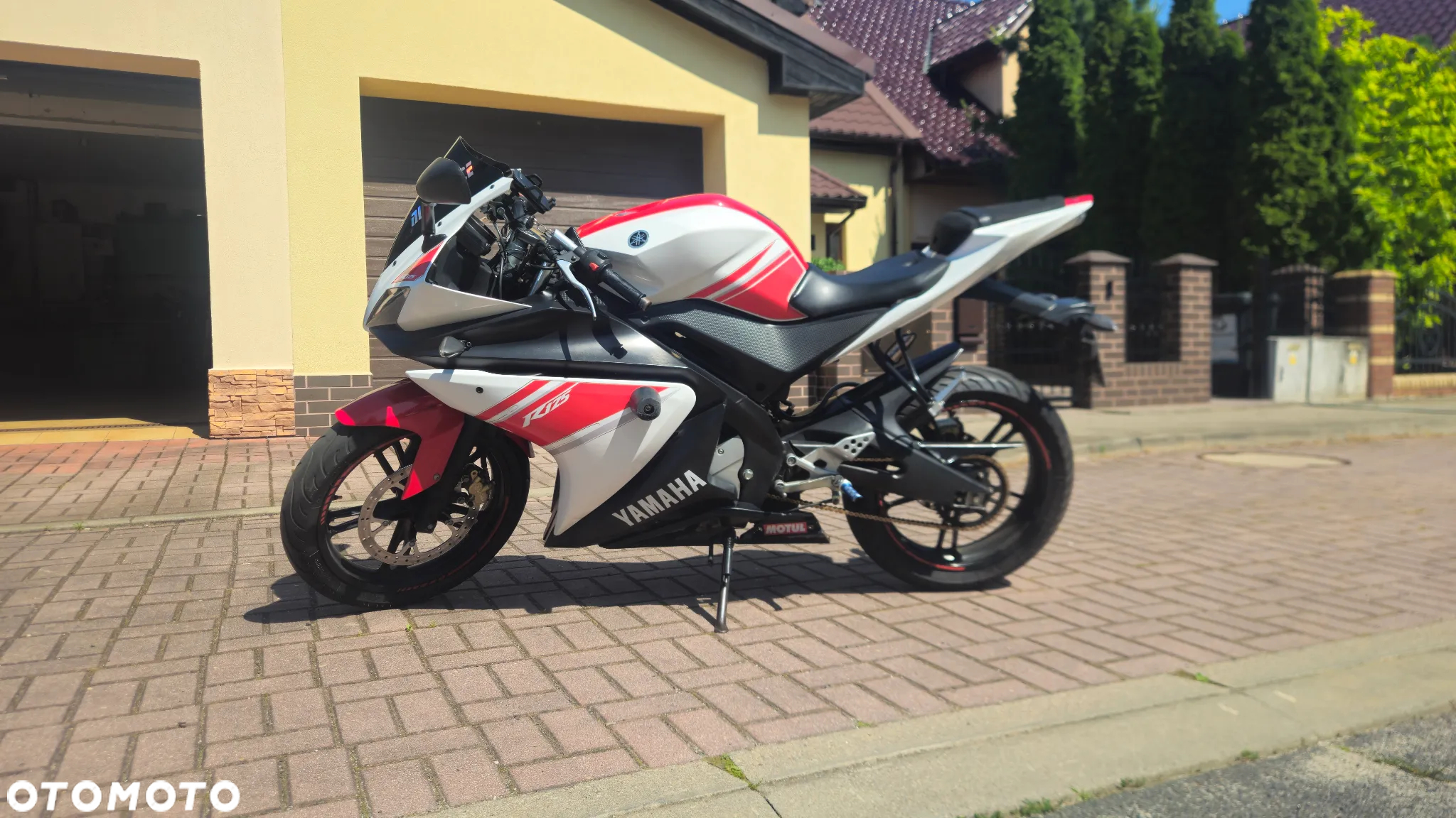 Yamaha YZF - 10