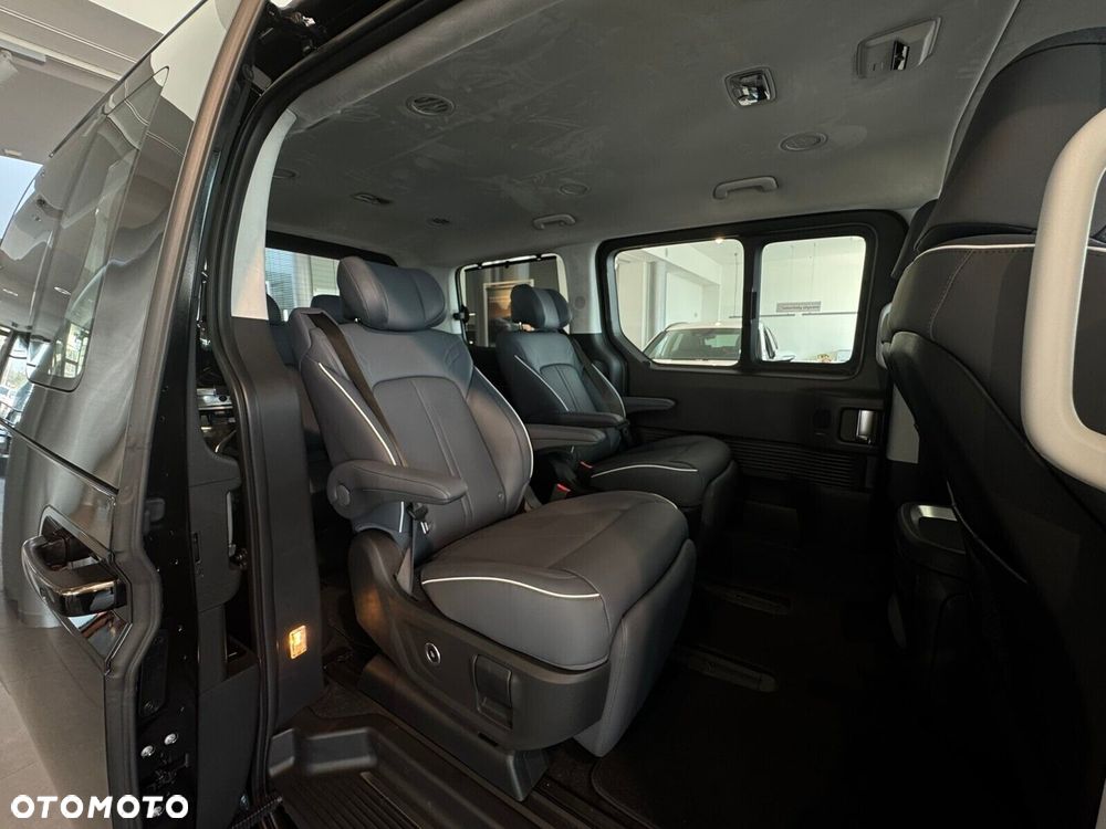 Hyundai Staria 1.6 T-GDI HEV Luxury - 11