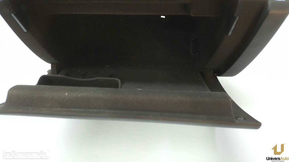PORTA LUVAS AUDI A4 BER. (B8) BáSICO - 5