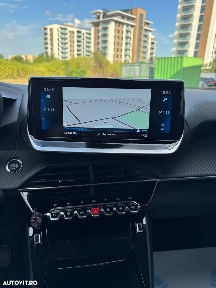 Peugeot 2008 PureTech 130 GT Pack - 32