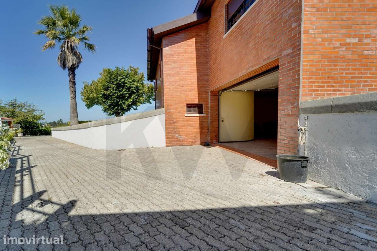 Moradia T7 Isolada no Préstimo, Águeda – Um Refúgio com vistas panorâm - Grande imagem: 4/51