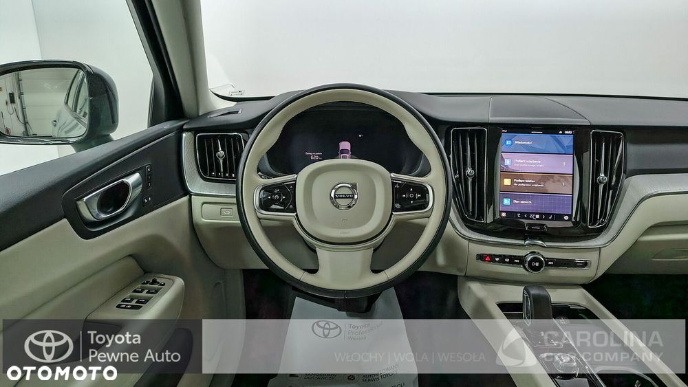 Volvo XC 60 B4 D AWD Plus Dark - 4