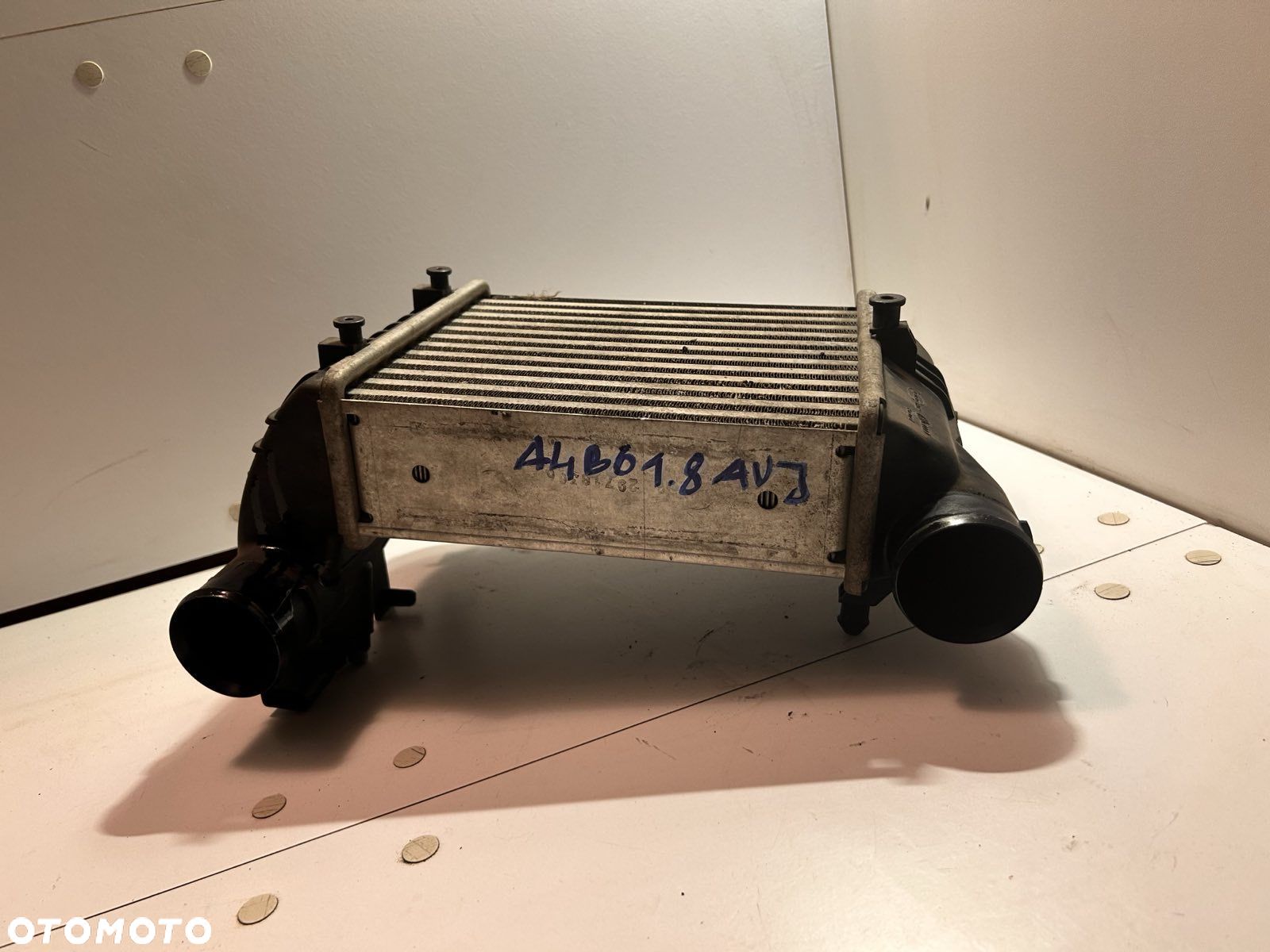 INTERCOOLER CHŁODNICA POWIETRZA 1.8 TURBO AVJ BFB Audi A4 B6/B7 8E0145895D - 1