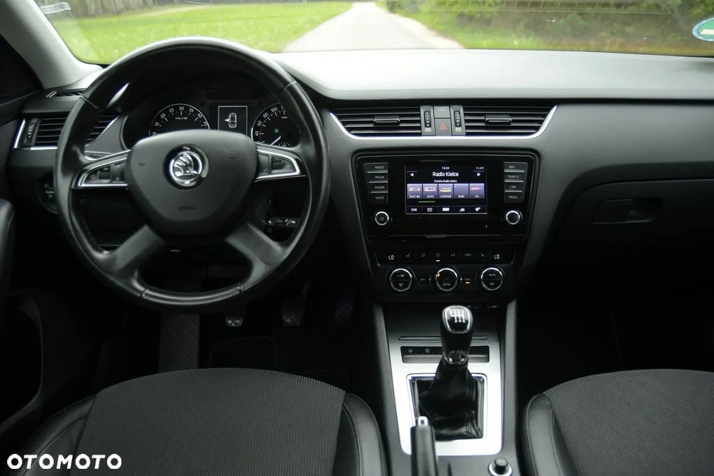 Skoda Octavia - 25