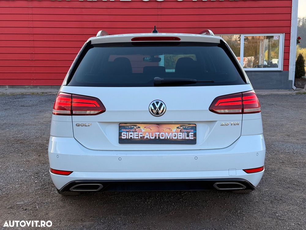 Volkswagen Golf - 5