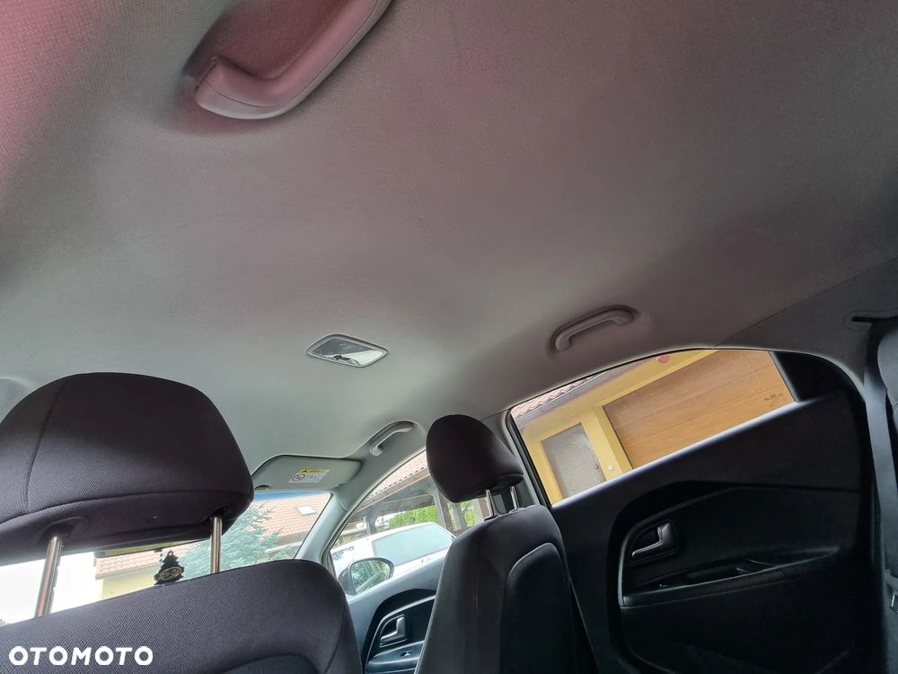 Kia Rio 1.2 Dream Team Edition - 19