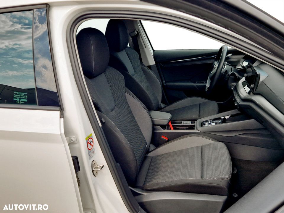 Skoda Octavia 2.0 TDI DSG Ambition - 15