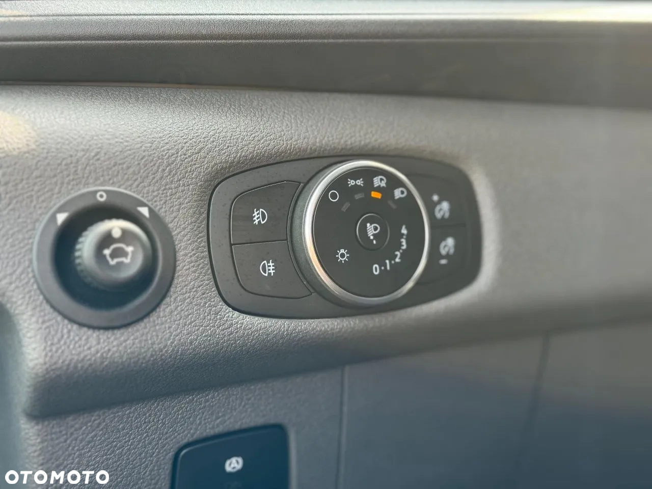 Ford Transit - 17