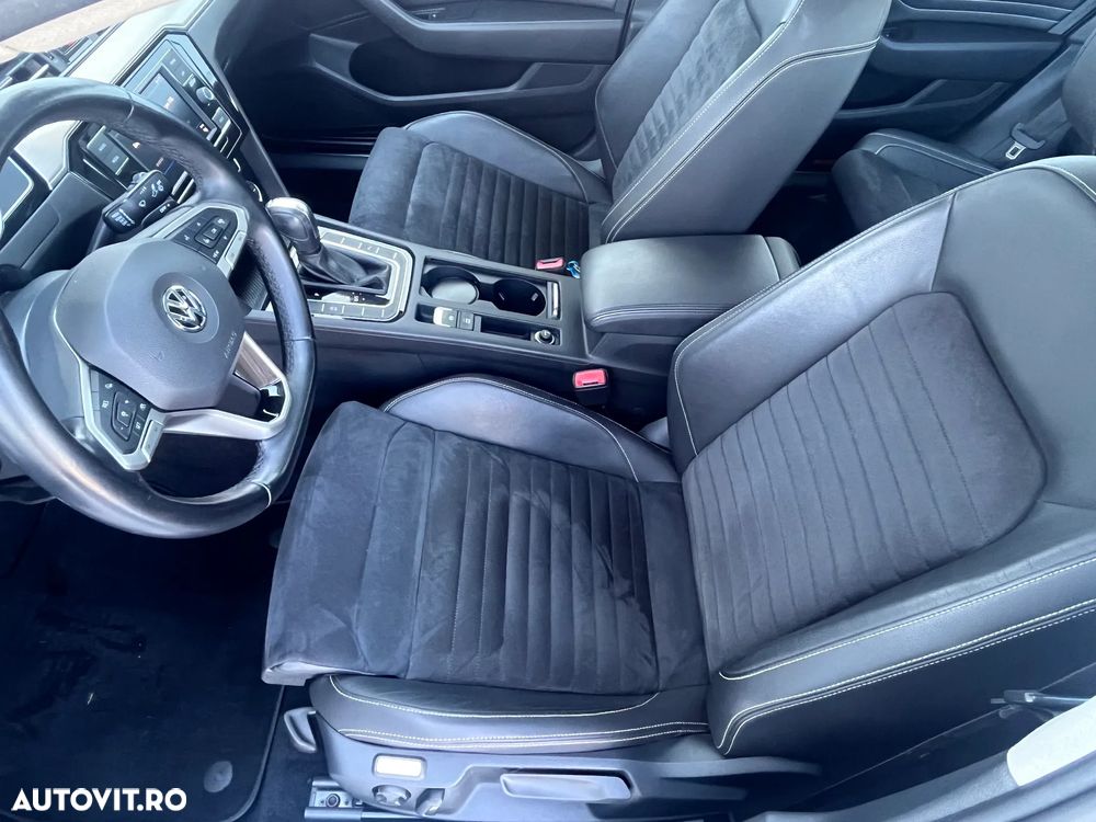 Volkswagen Passat 2.0 TDI DSG Highline - 10