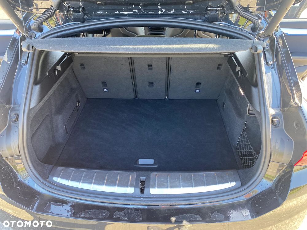 BMW X2 sDrive18d Edition M Mesh - 13