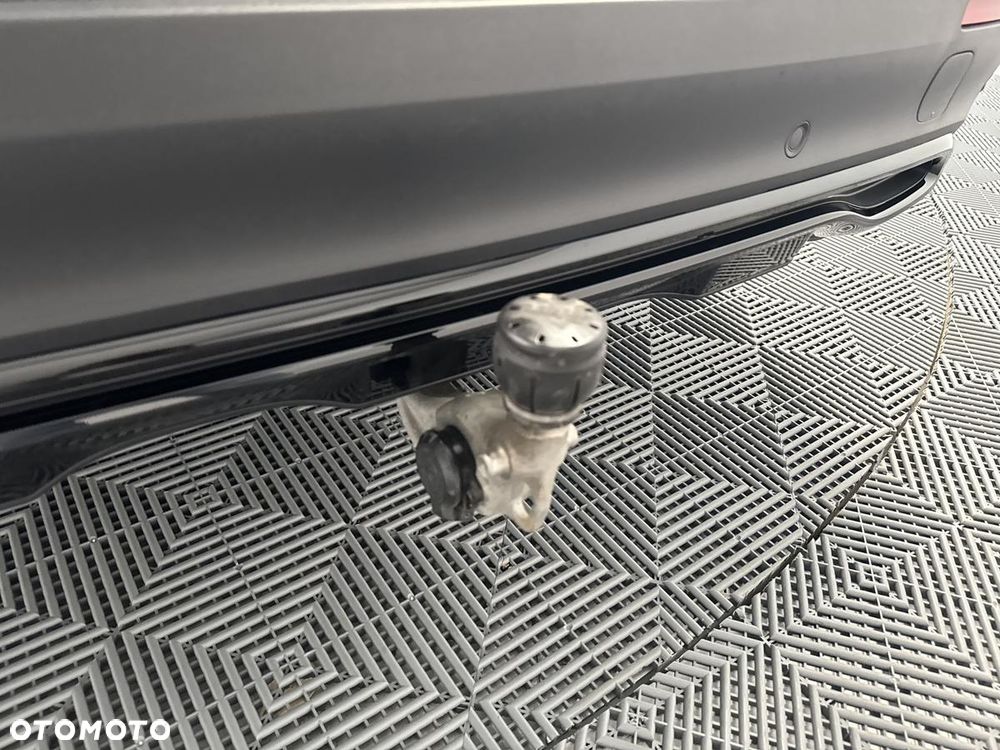 Mercedes-Benz Klasa E 300 de PHEV 4-Matic All-Terrain Avantgarde 9G-Tronic - 26