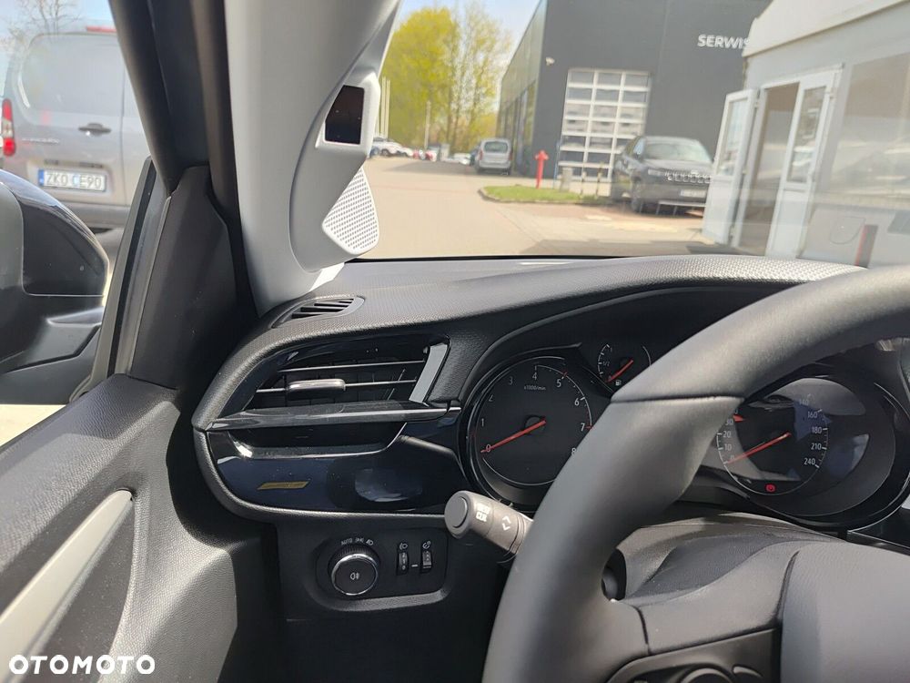 Opel Corsa - 22