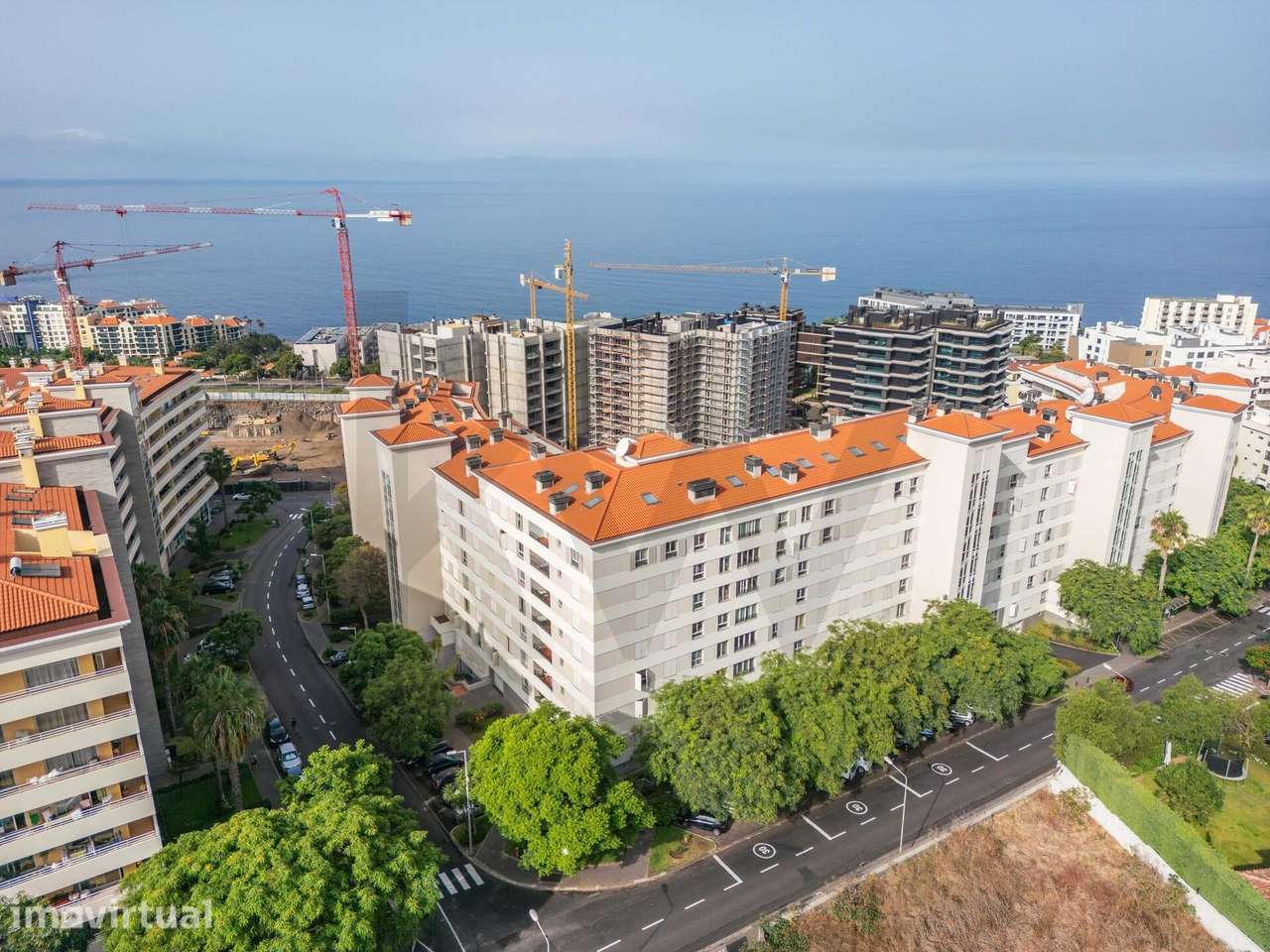 APARTAMENTO T3 AJUDA, FUNCHAL - Grande imagem: 3/35