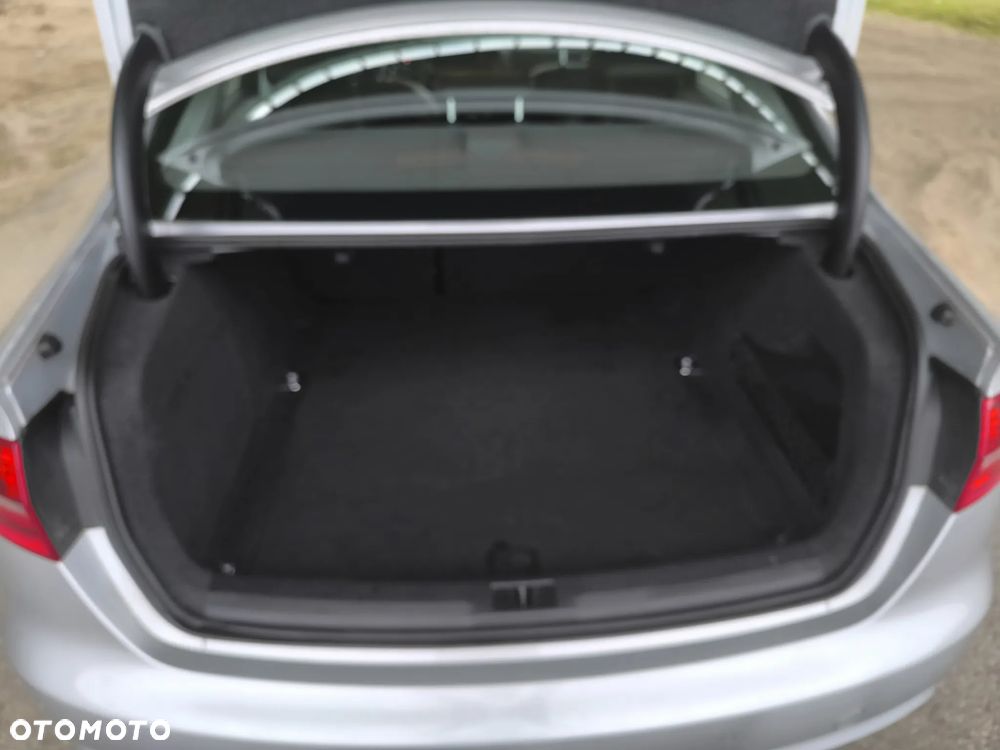 Audi A4 Limousine 1.8 TFSI Attraction - 15