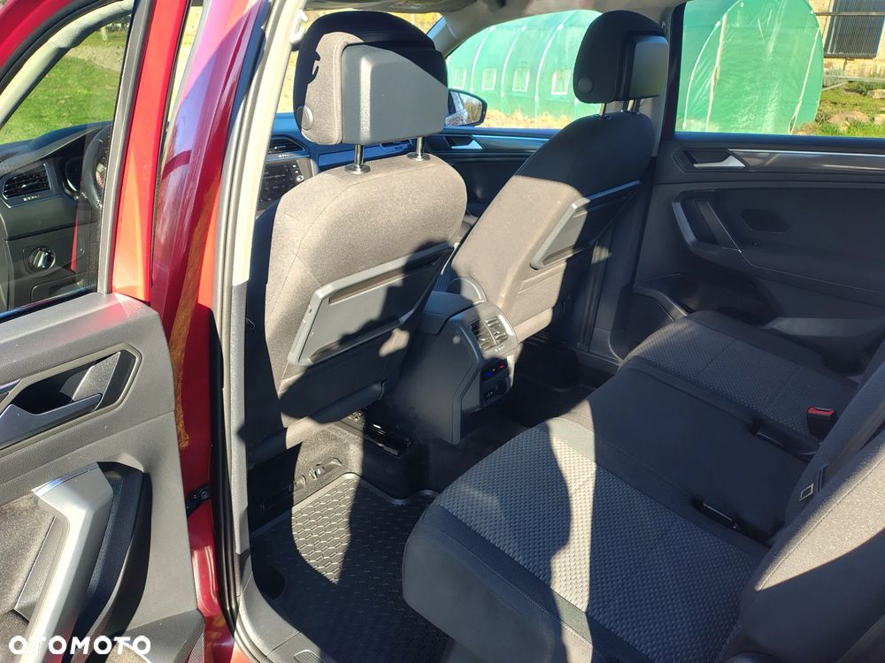 Volkswagen Tiguan 2.0 TSI 4Mot Elegance DSG - 26