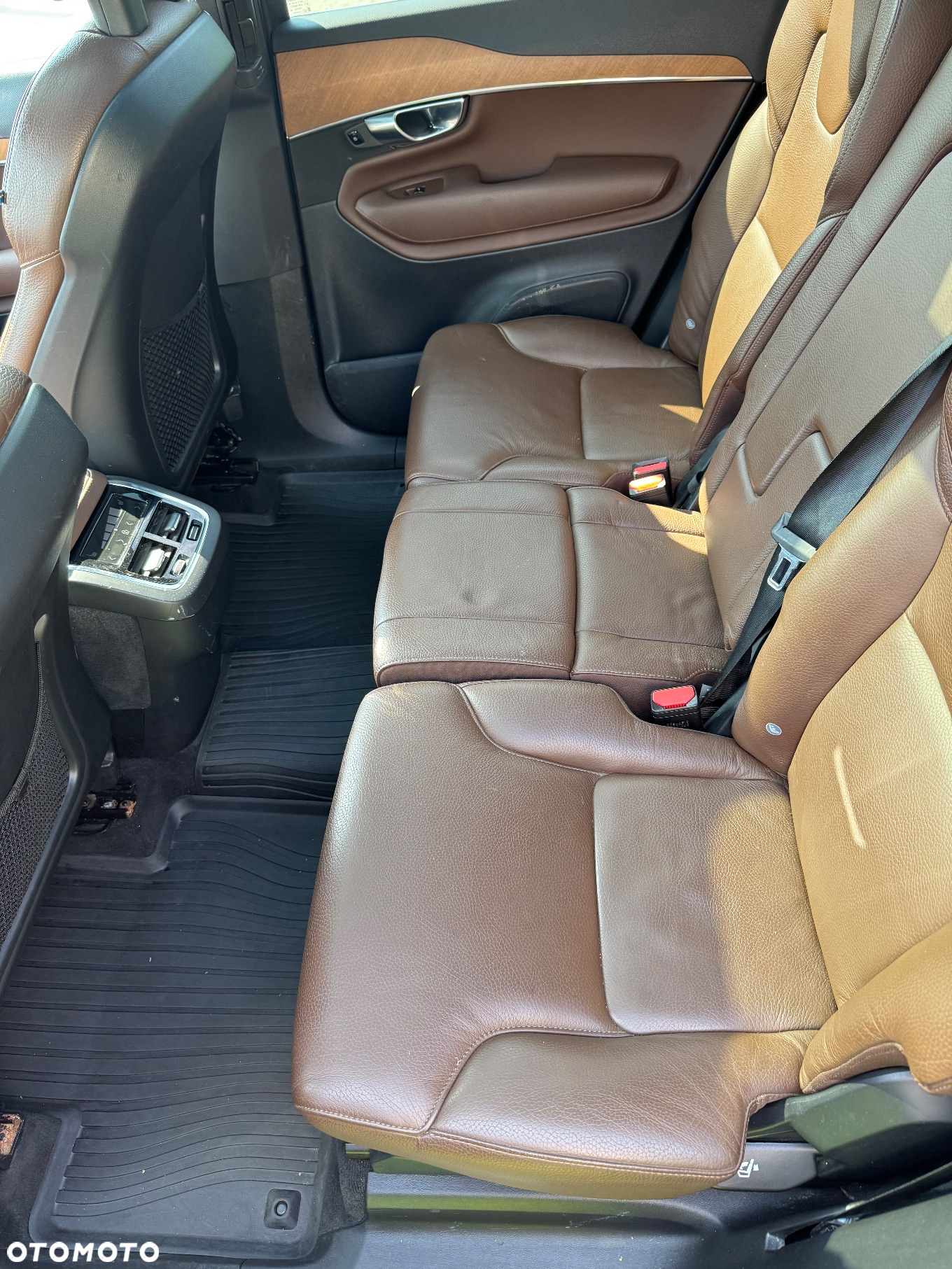 Volvo XC 90 T6 AWD Geartronic Momentum - 11