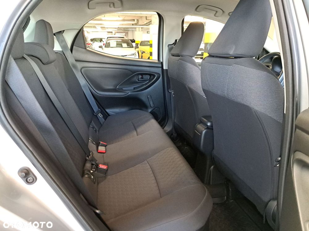 Toyota Yaris Hybrid 1.5 Comfort - 14