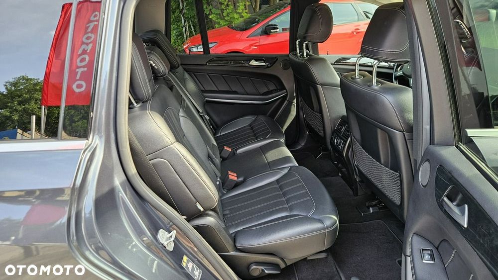 Mercedes-Benz GL - 18