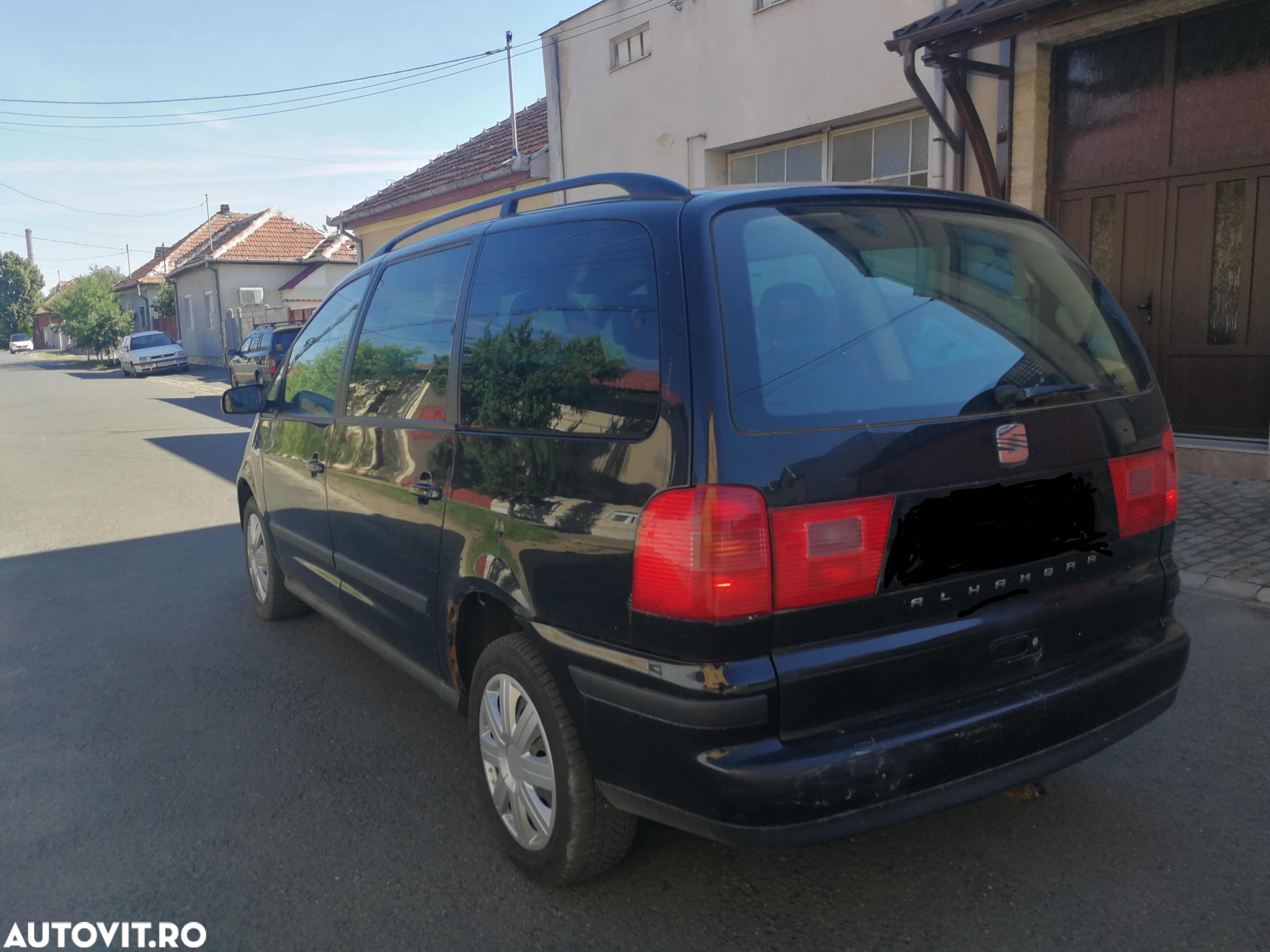 Volkswagen Sharan 1.9 TDI - 3
