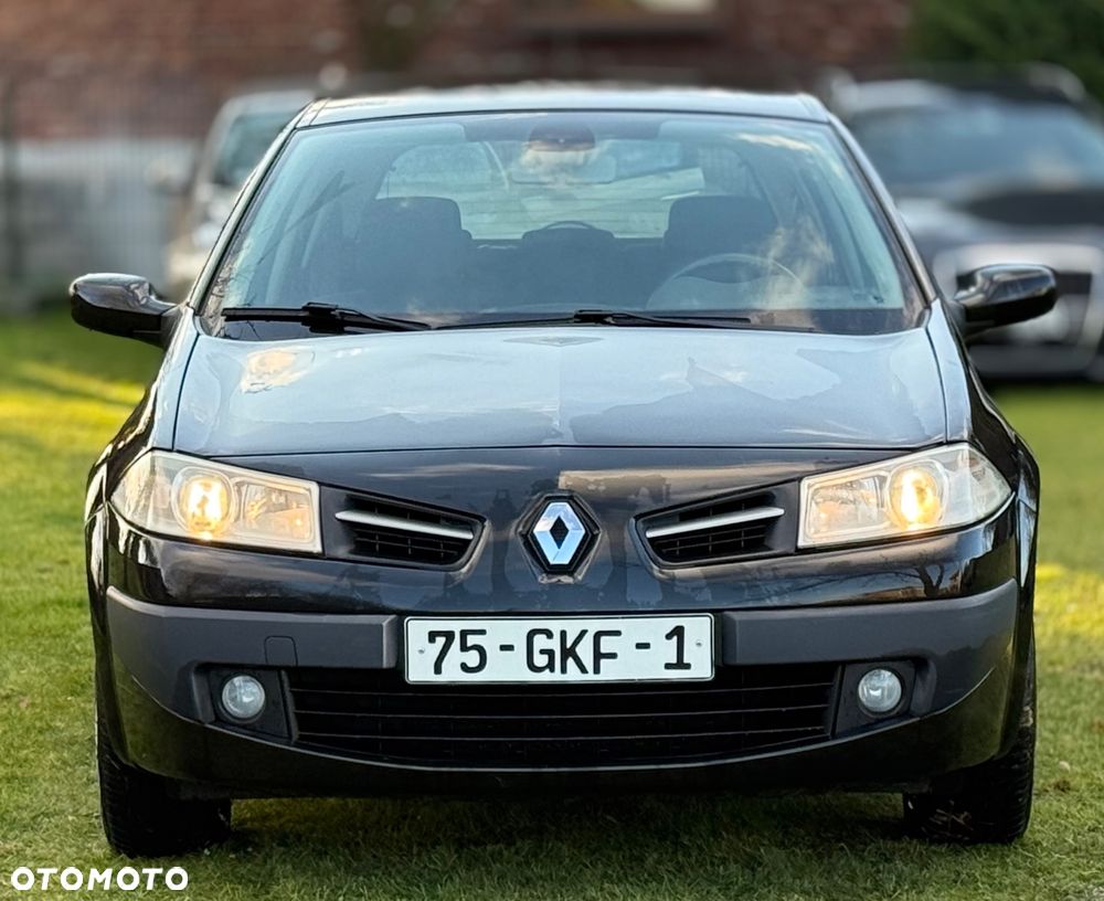 Renault Megane - 2