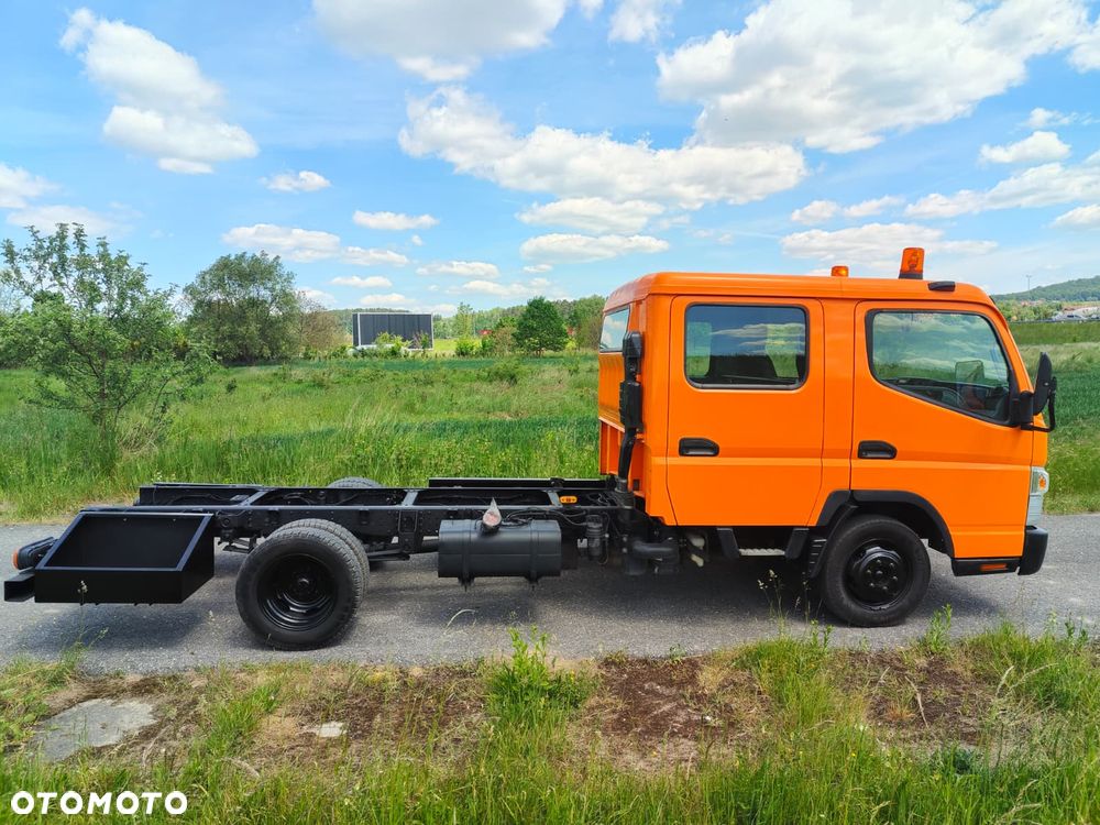 Mitsubishi Fuso Canter - 8