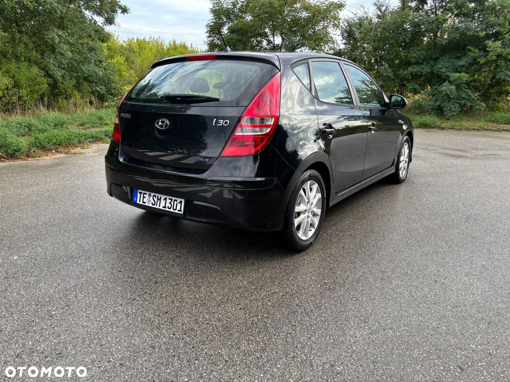 Hyundai i30 1.6 blue Comfort - 16