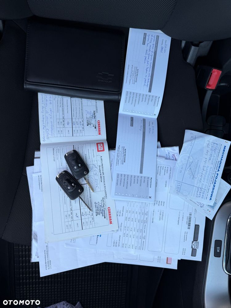 Chevrolet Cruze 1.6 LT - 29