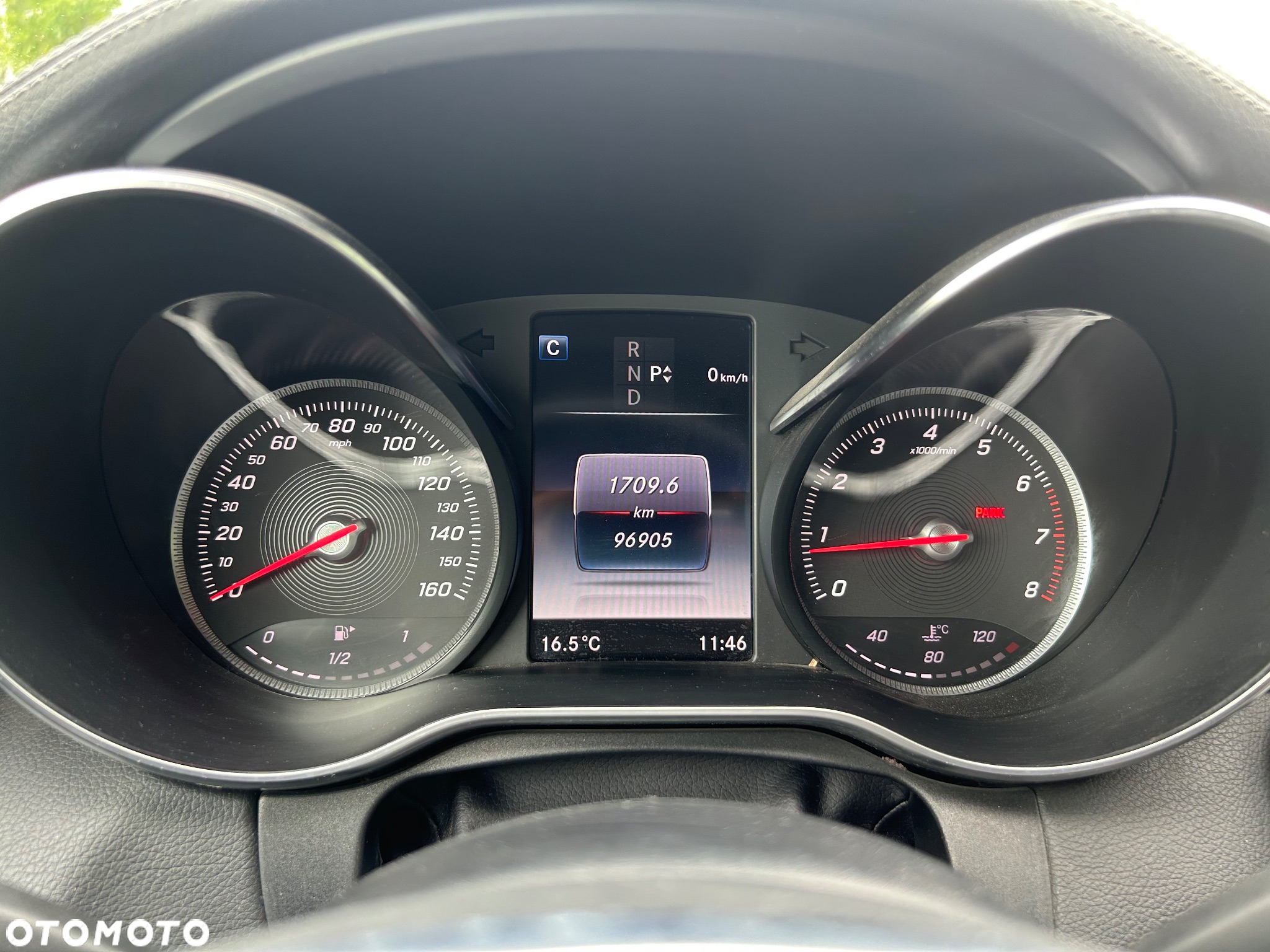 Mercedes-Benz Klasa C 300 9G-TRONIC AMG Line - 28