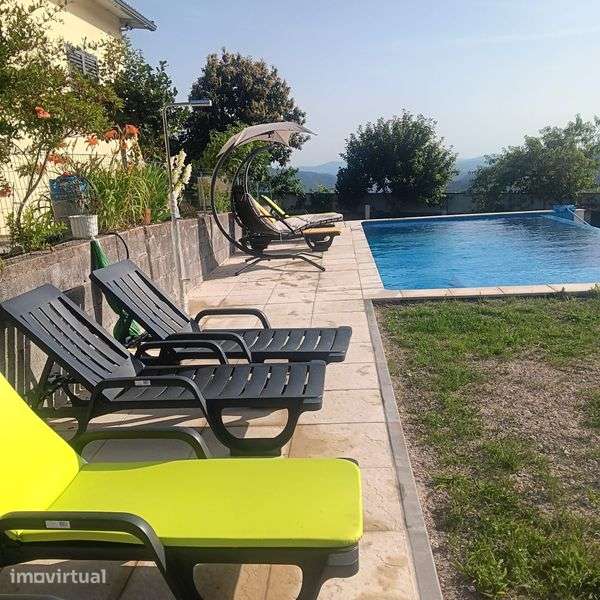 Vendo propriedade  de 1.500 metro quadrado  com casa t3 - Grande imagem: 2/3