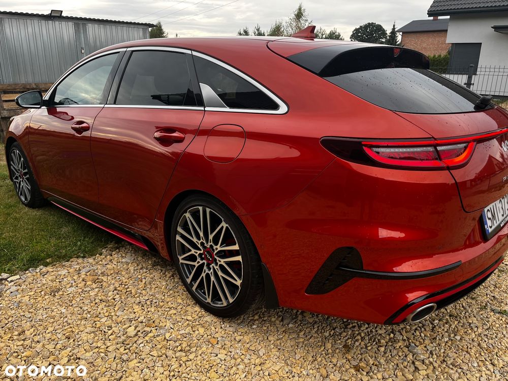 Kia ProCeed - 7