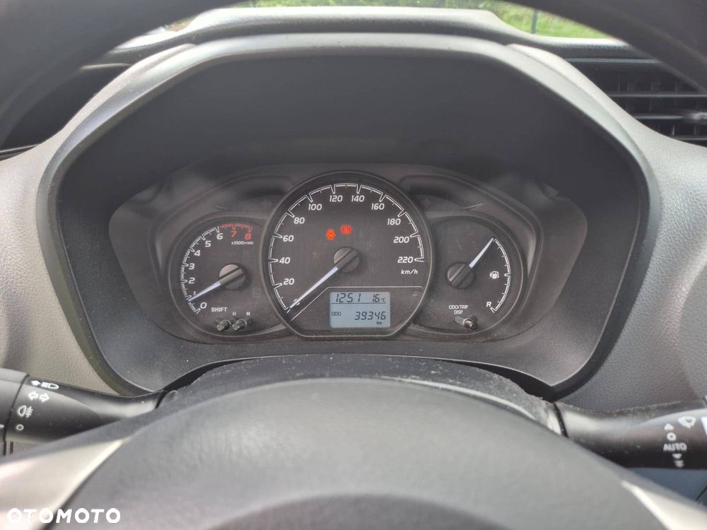 Toyota Yaris 1.5 Active - 14