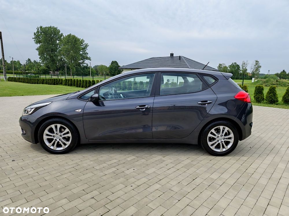 Kia Ceed - 6