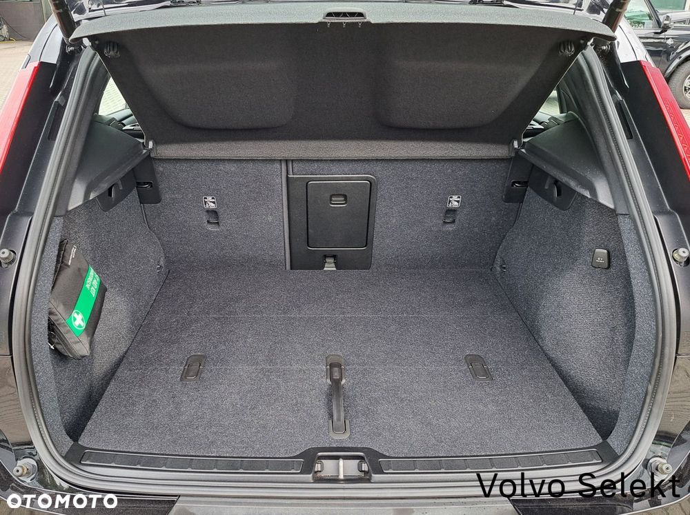 Volvo XC 40 - 29
