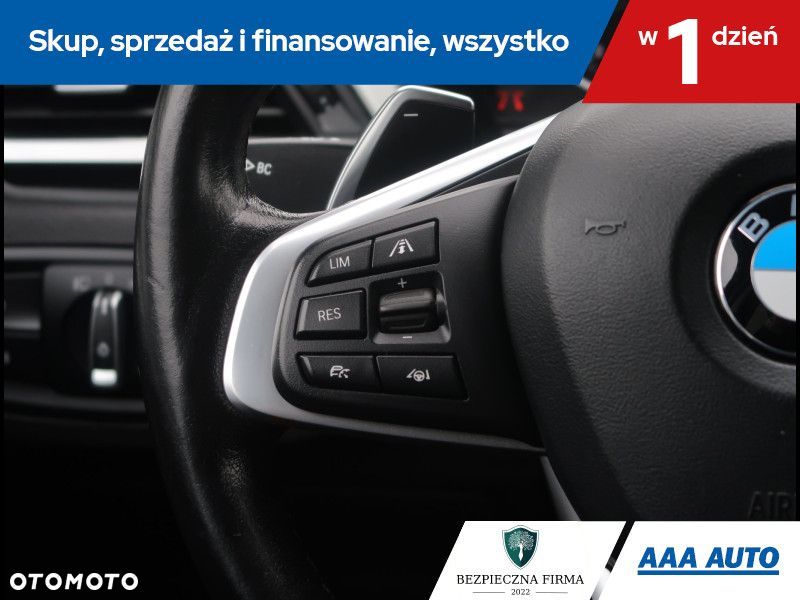 BMW X1 - 17