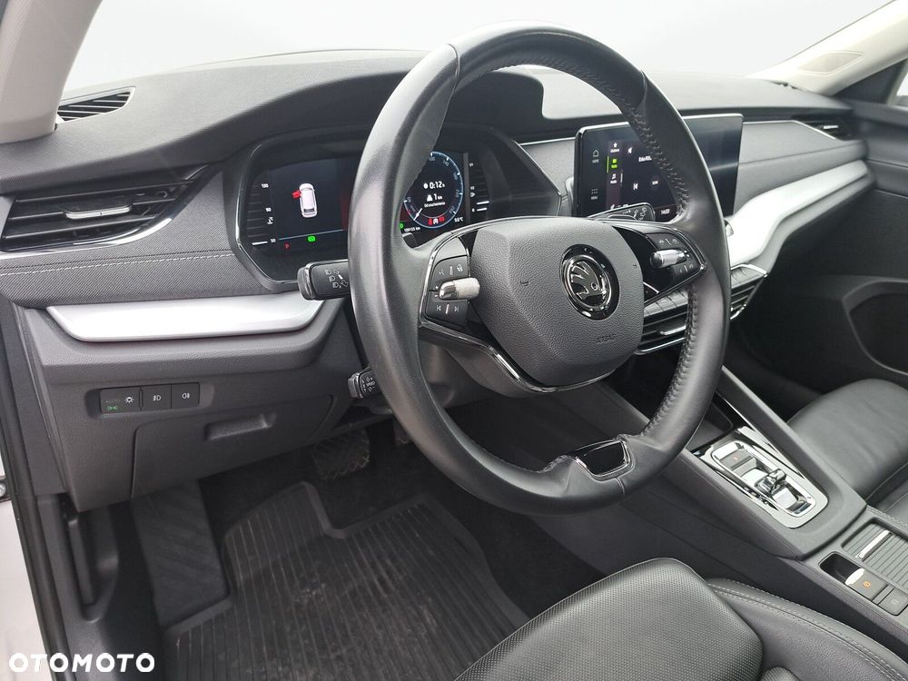 Skoda Octavia 2.0 TDI 4x4 Style DSG - 9