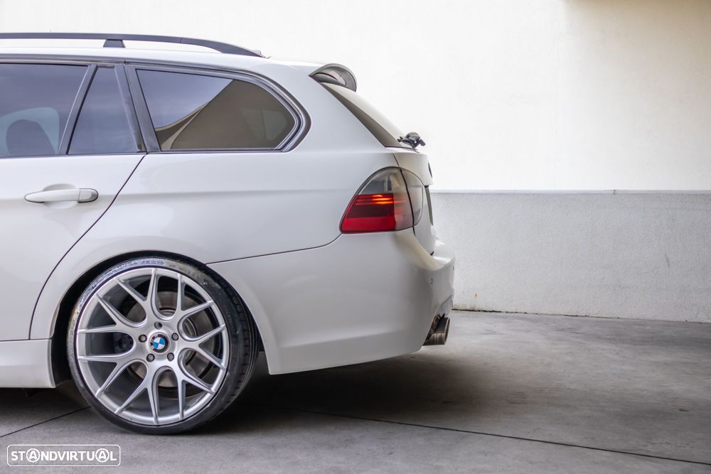 BMW 335 - 12