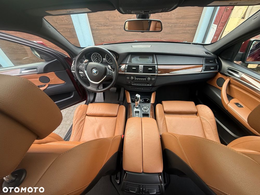 BMW X6 xDrive35i - 10