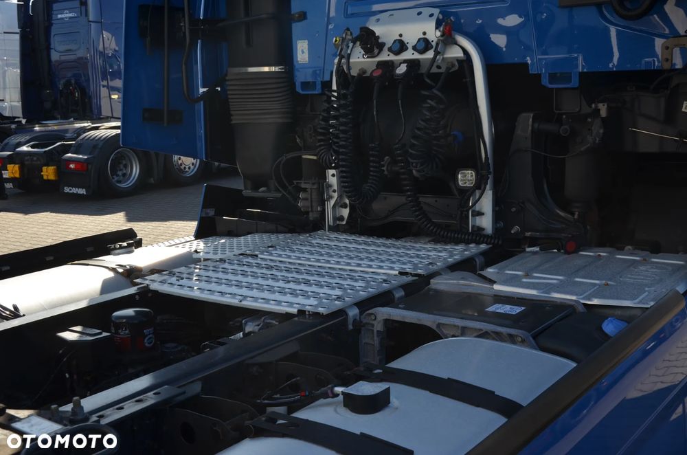 Renault T 480 HIGH NEW 2023r. KLIMA P. FULL LED ACC PÓŁSKÓRY NAVI WAGA DE 1604 - 14