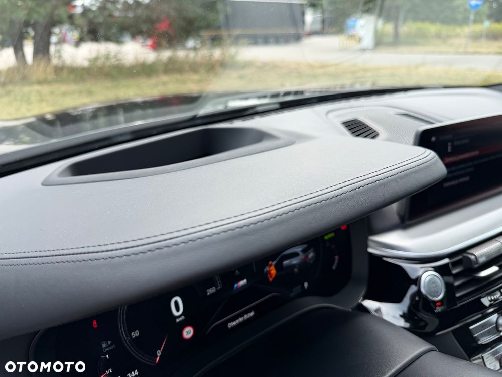 BMW Seria 5 540d xDrive M Sport sport - 24