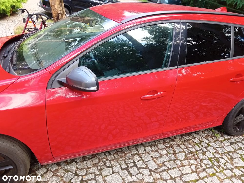 Volvo V60 D3 Momentum - 18